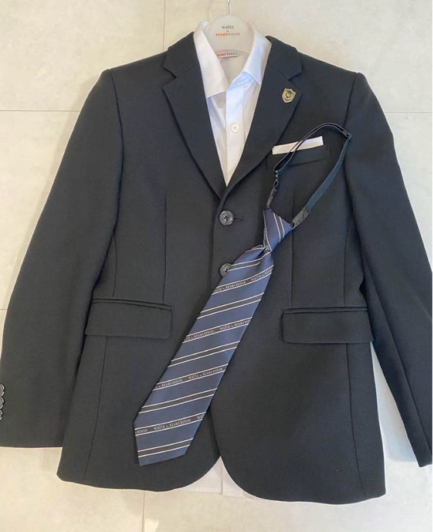 美品・フォーマルスーツ150cm 卒服　卒室・卒業　入園・入学