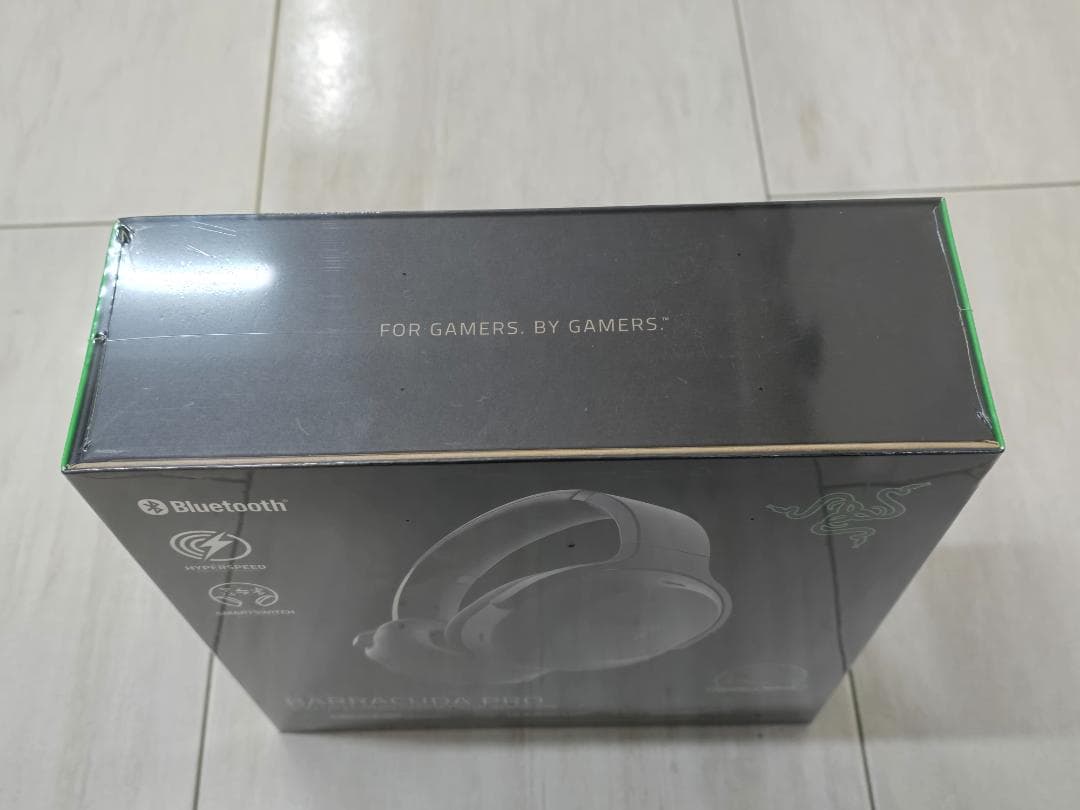 新品 未開封 Razer Barracuda Pro