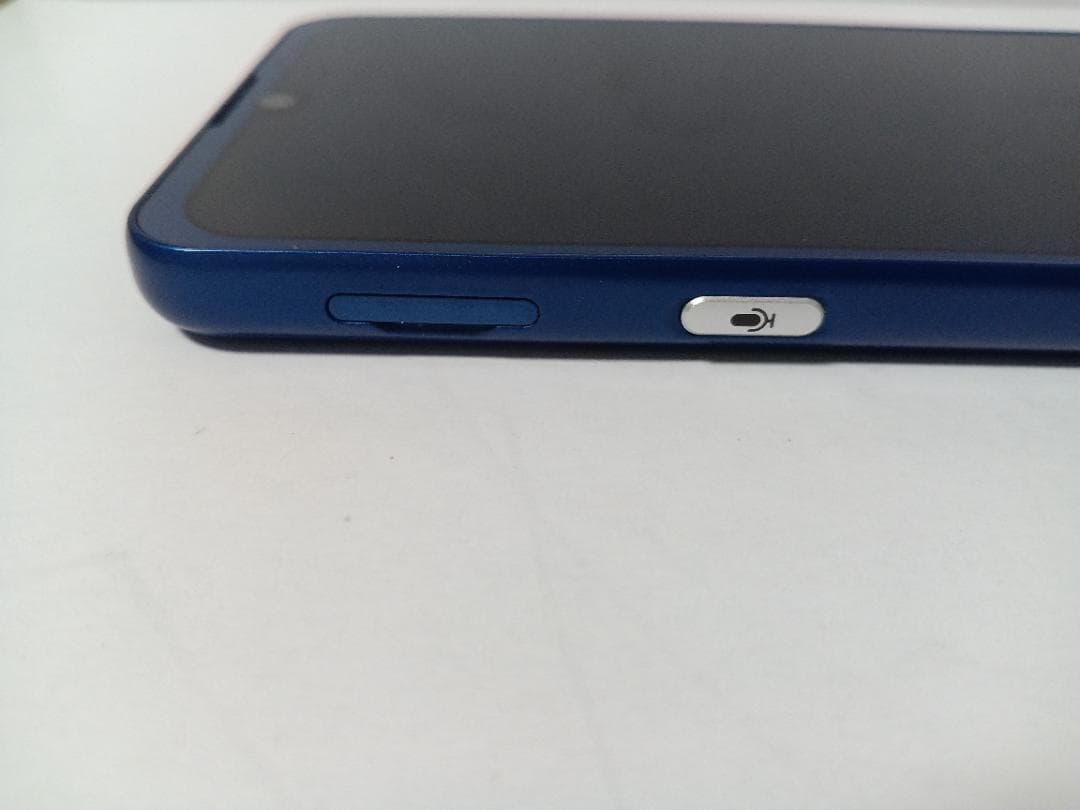 ☆ SoftBank シンプルスマホ6 A201SH インディゴブルー