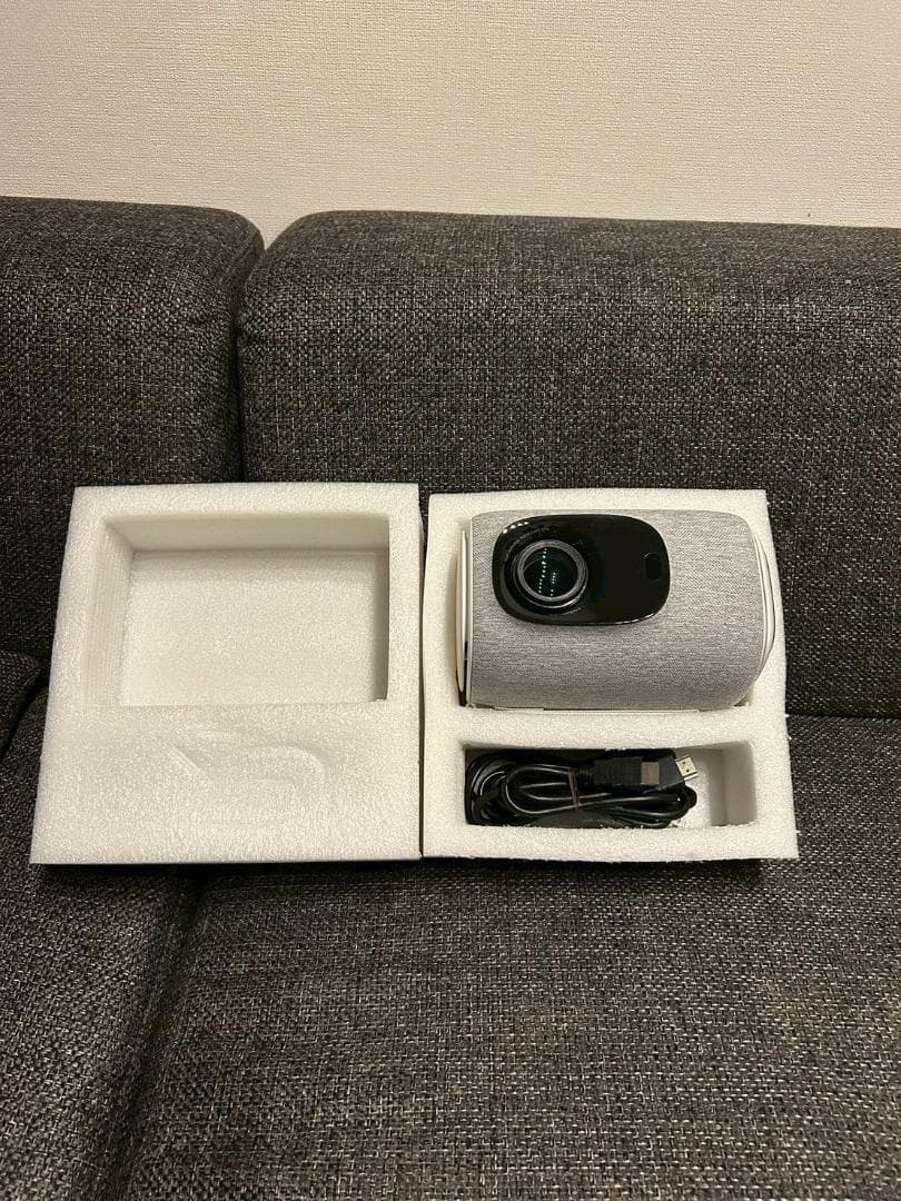 プロジェクター 小型 家庭用 28000LM 高輝度 switch スマホ