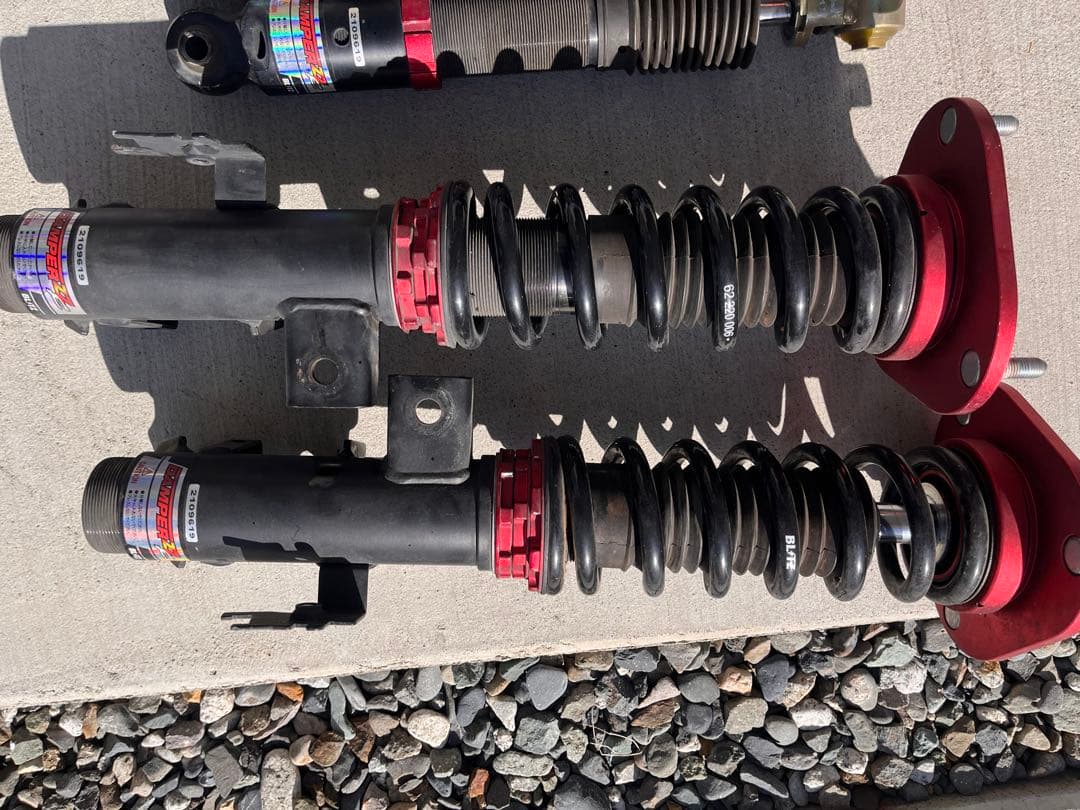 BLITZ車高調　DAMPER ZZ-R 60ハリアー