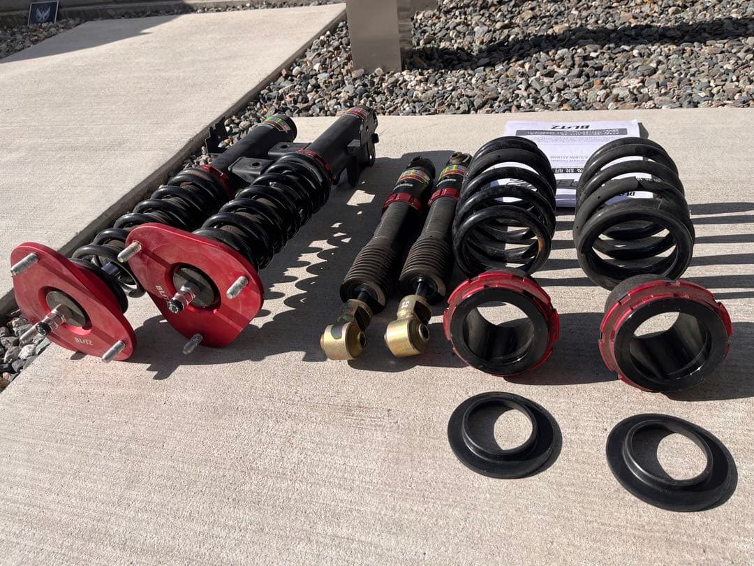 BLITZ車高調　DAMPER ZZ-R 60ハリアー