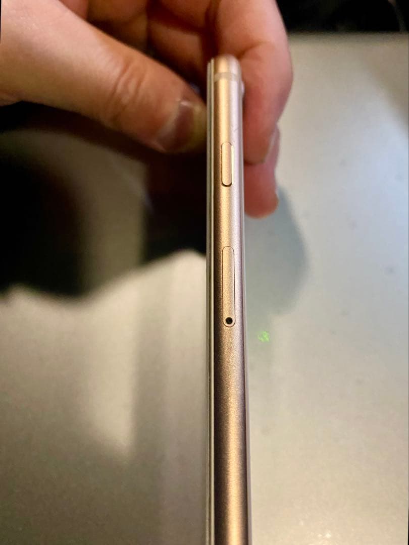 Apple iPhone 8 64GB ピンクゴールド　SIMフリー　美品　本体