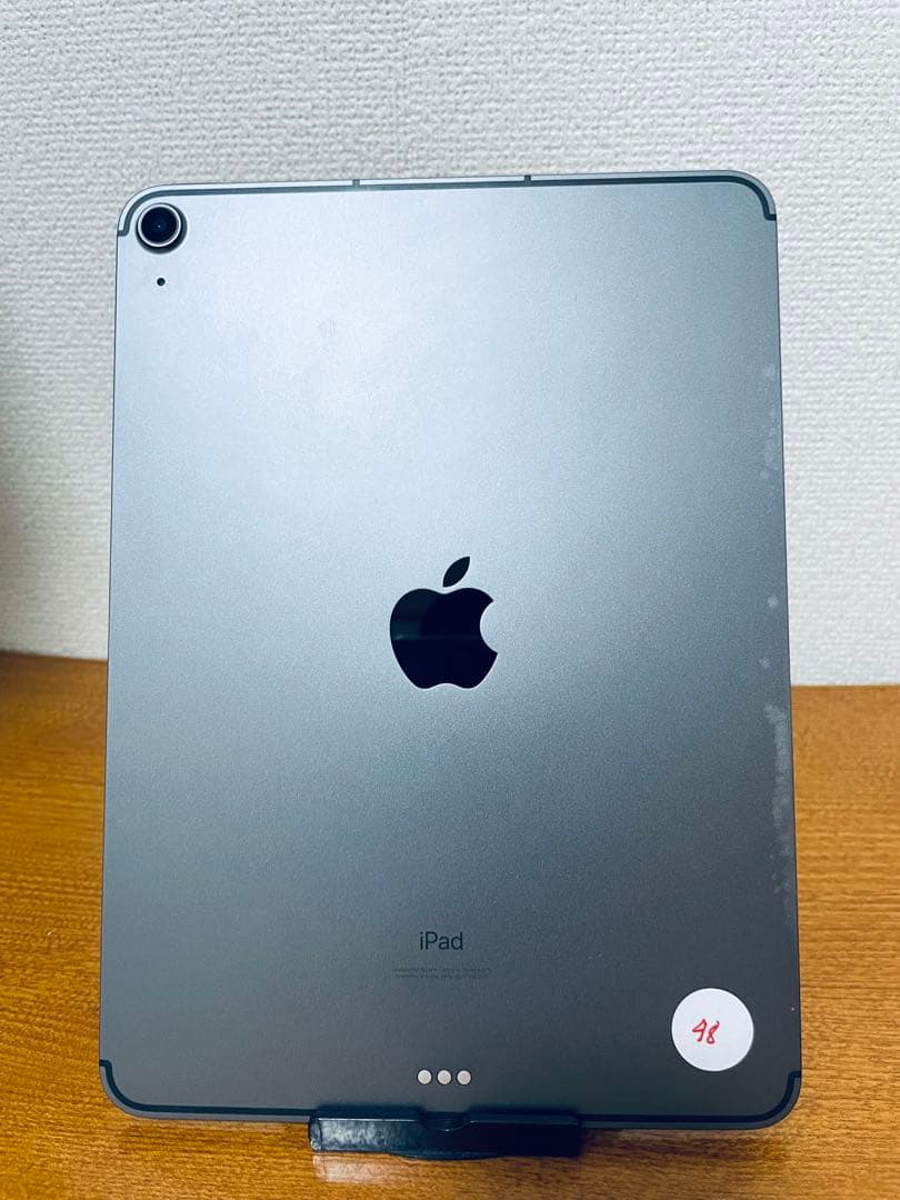 ま*も様 iPad Air 4 (10.9インチ) 256GB SIM フリー