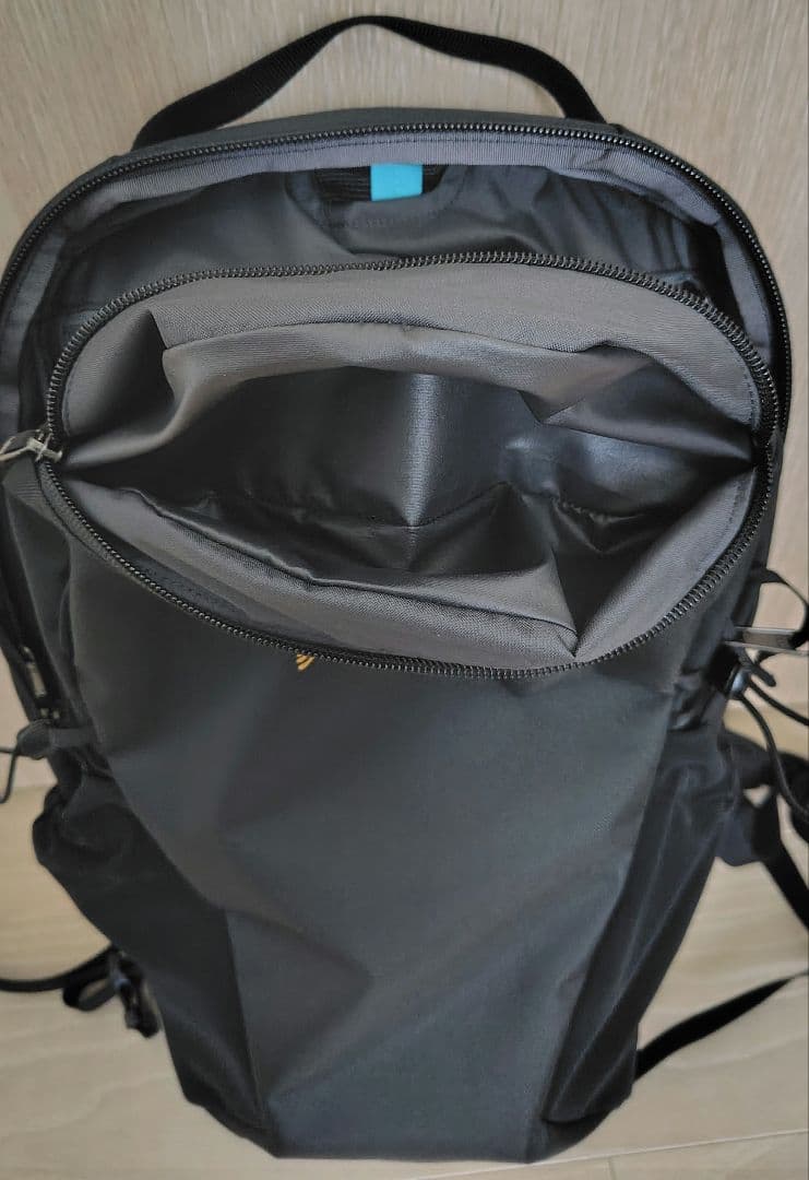バッグ Arc'teryx MANTIS 16 Backpack Black
