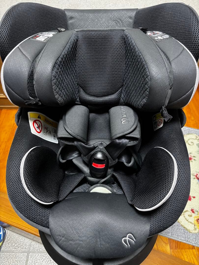 きんちゅー様専　エールべべ　クルットR ザ・ファースト　チャイルドシート