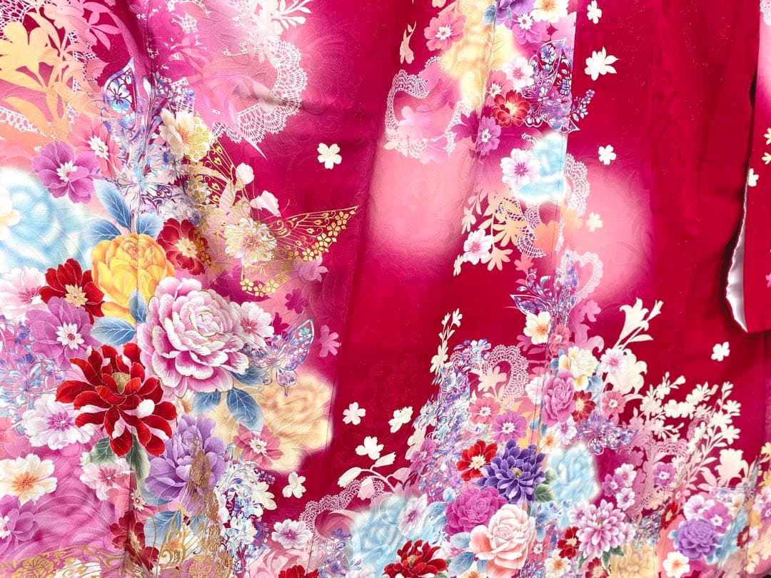 ⭐︎K0821 美品 正絹 レンタル店放出品 ガード加工 花柄 蝶 赤 9号