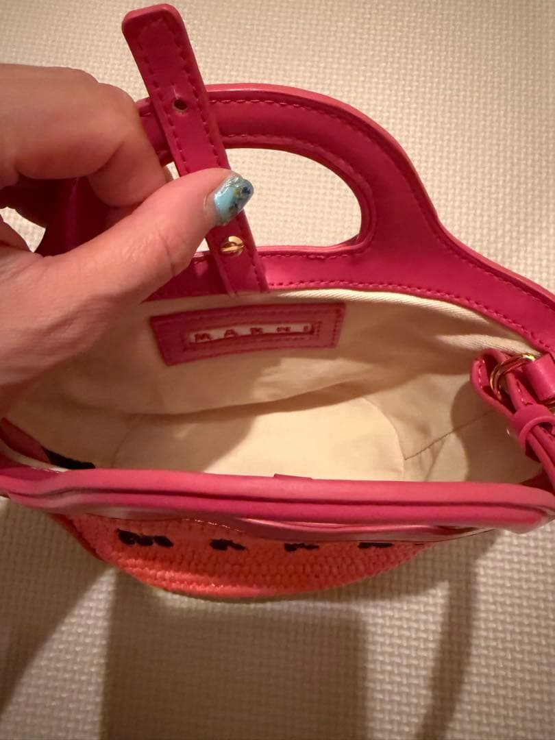 美品❣️MARNI ピンク　かごバッグ