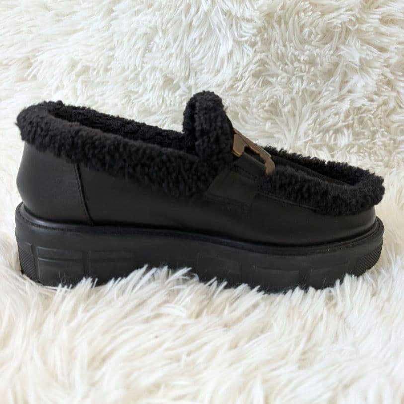 ヒルズアヴェニュー ボア　厚底 ローファー　タンクソール　ストーミ