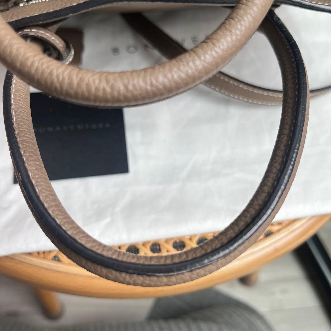 ボナベンチュラバッグ　ミアトート27 エトープ美品