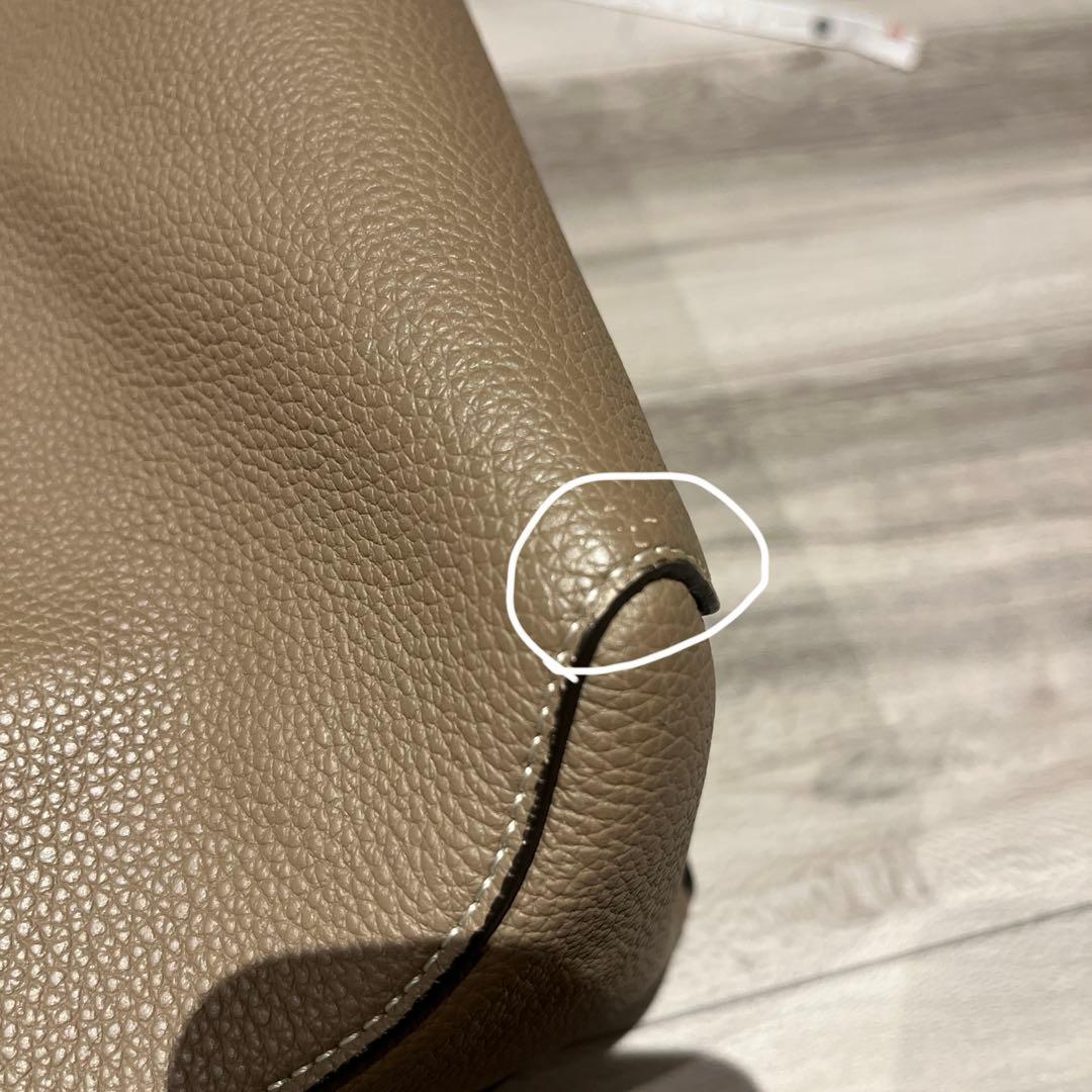 ボナベンチュラバッグ　ミアトート27 エトープ美品