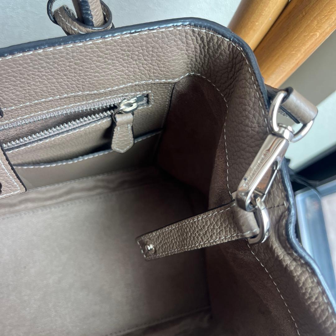 ボナベンチュラバッグ　ミアトート27 エトープ美品