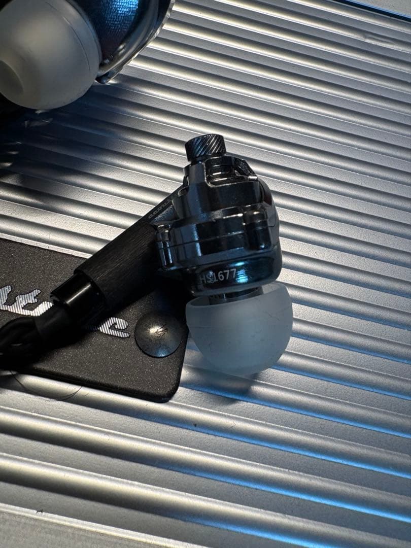 acoustune hs1677ss ガンメタ