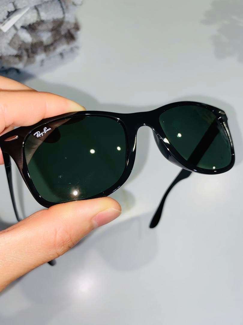 Ray-Ban レイバン WAYFARER　RB4195F LITEFORCE