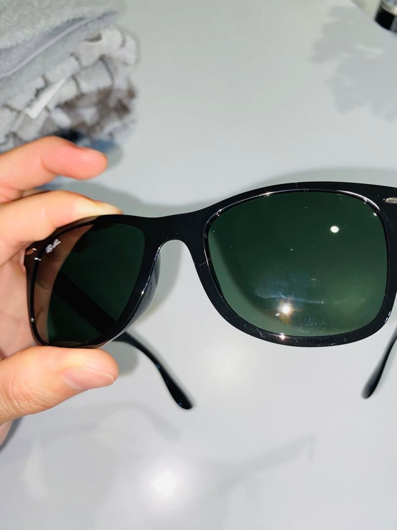 Ray-Ban レイバン WAYFARER　RB4195F LITEFORCE