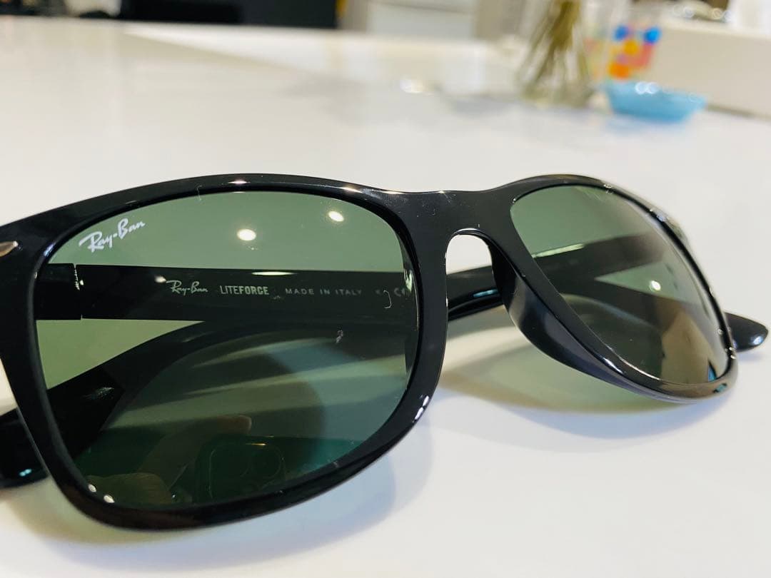 Ray-Ban レイバン WAYFARER　RB4195F LITEFORCE