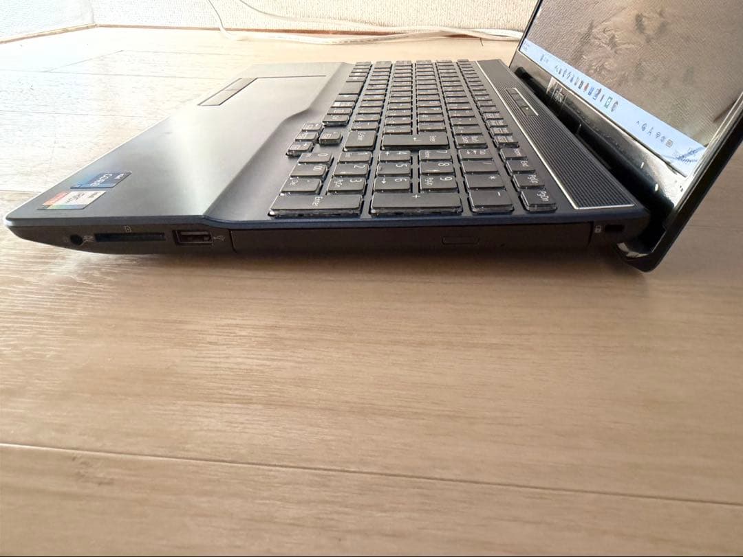 【美品】FMVA53F3L Intel Core i7ノートPC 15.6