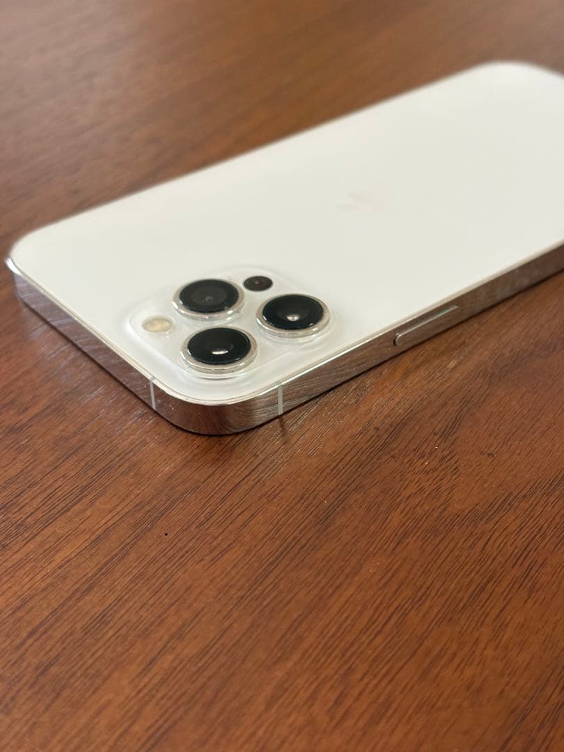 Apple iPhone 12 Pro Max 128GB ホワイト 本体