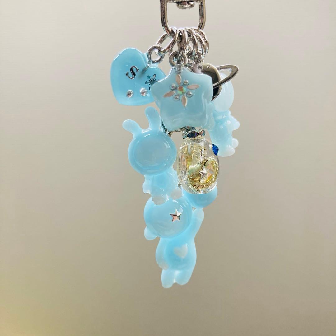 蜜柑ページMan、SixTONES名入れチャームレジンキーホルダー