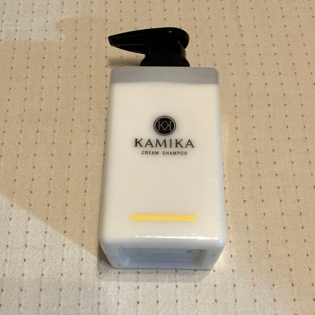KAMIKA カミカ　オールインワンクリームシャンプー　ベルガモットジャスミン