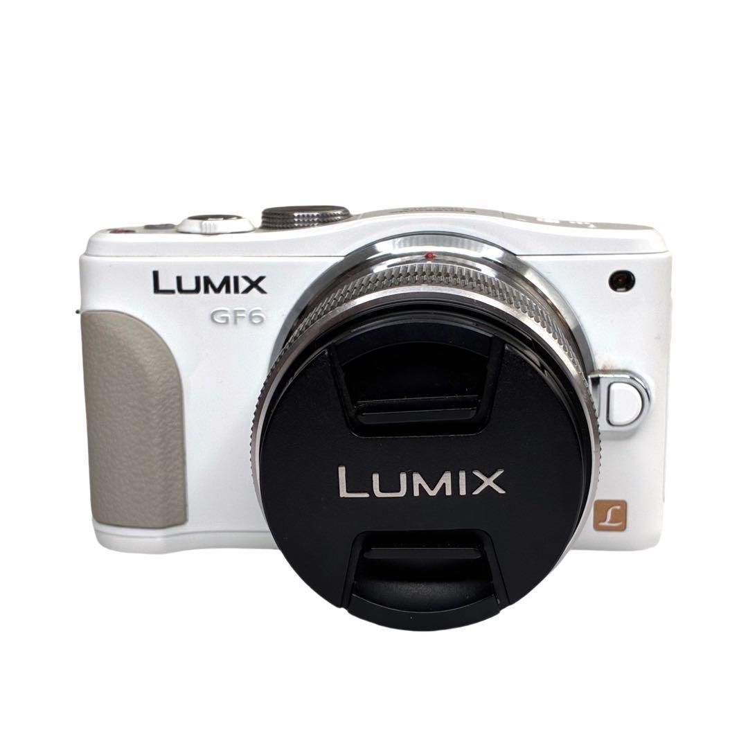【極美品】LUMIX DMC-GF6W-W ダブルズームキット ホワイト