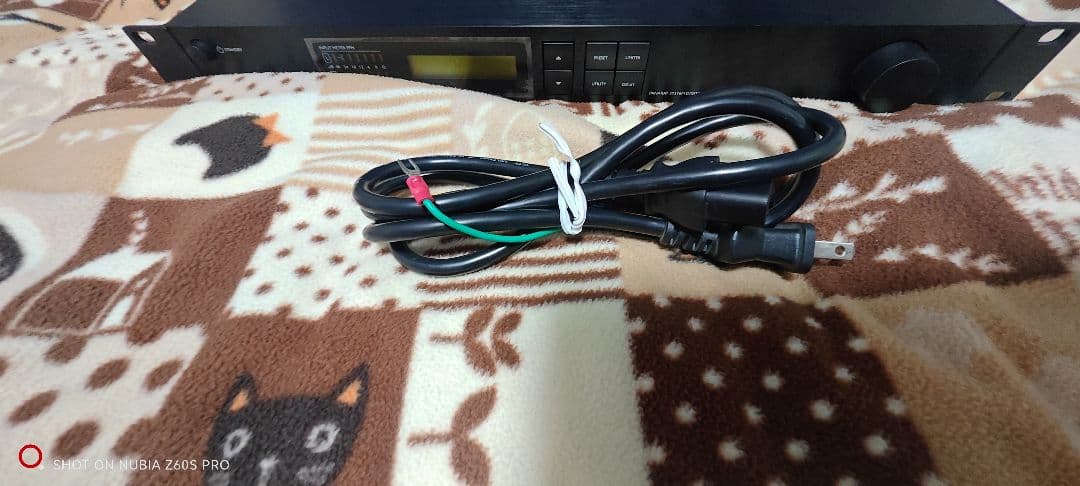 スピーカー・ウーファー BOSE Panaray System Digital Controller