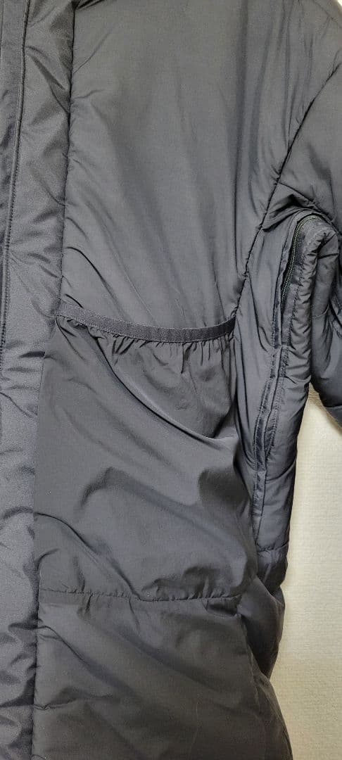 ARC'TERYX　ベータインサレーテッドジャケット　XS　ブラック