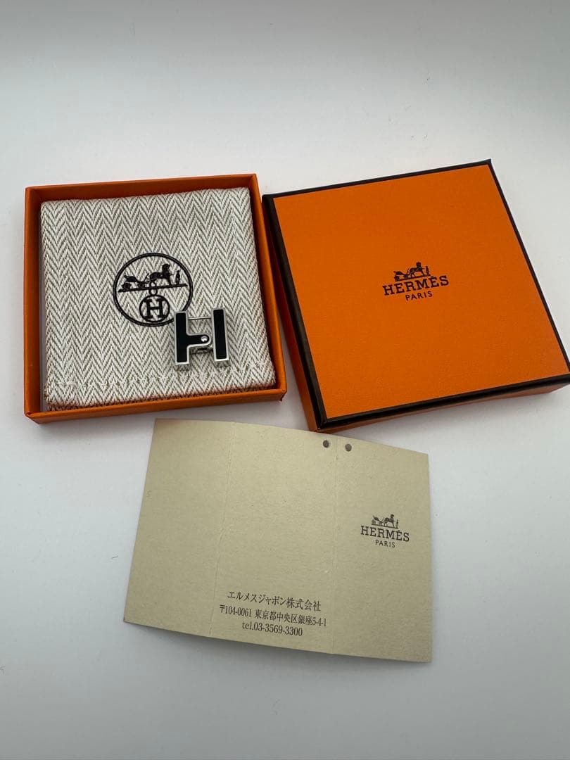 エルメス　Hロゴ片耳用ピアス　未使用品