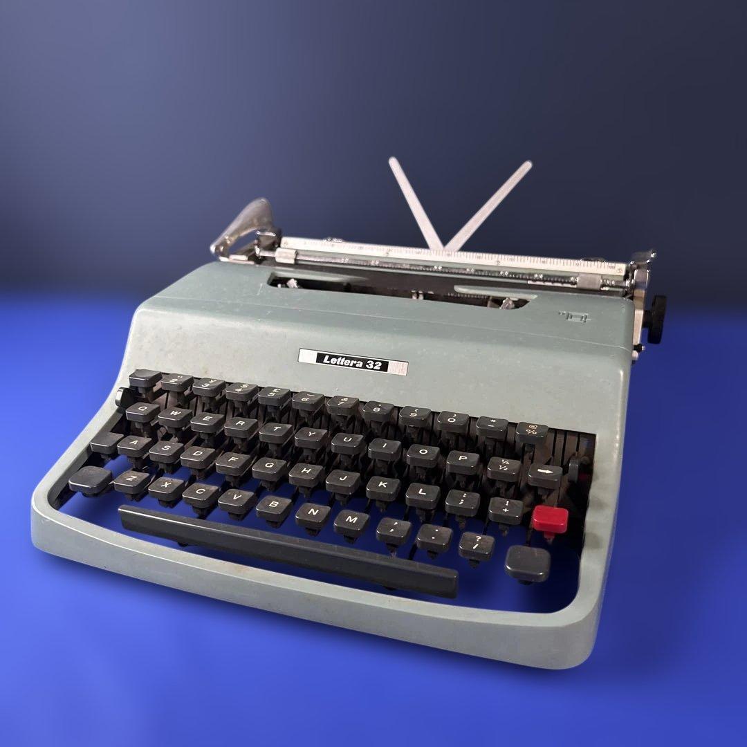 【初期型】olivetti Lettera 32 オリベッティ タイプライター