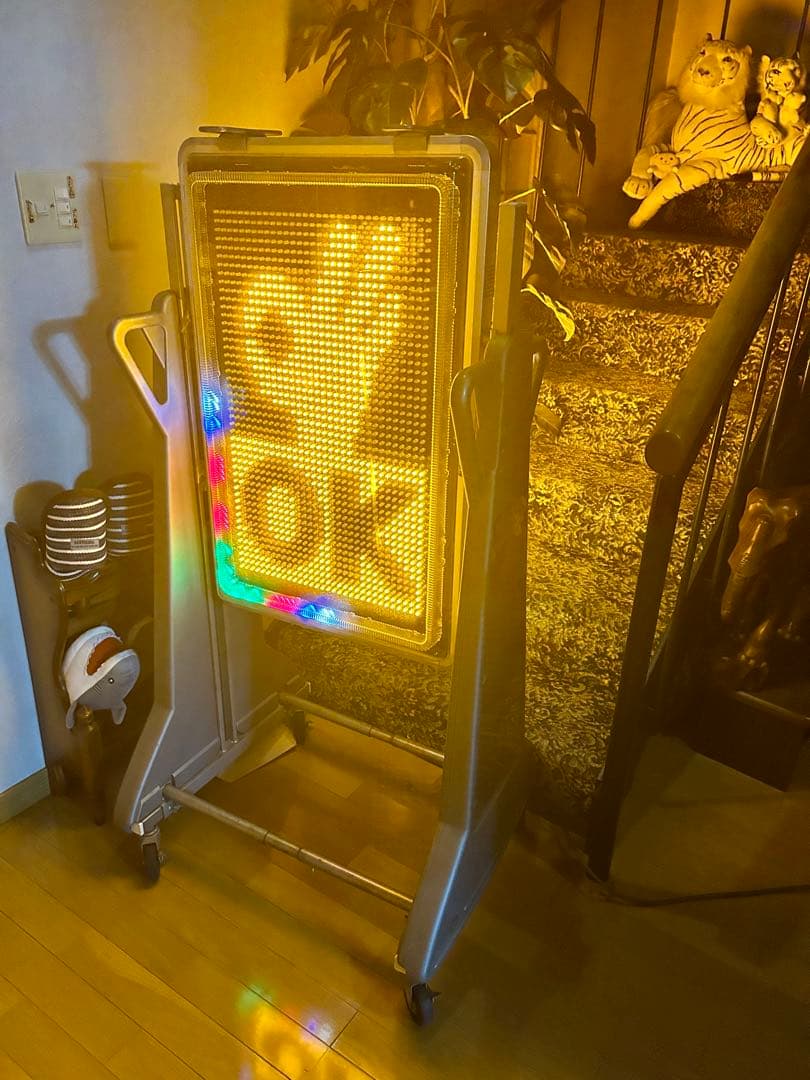 美品❤️TOWAアドライト、LED表示機、電飾看板、業務店舗ラウンジカラオケ職業別