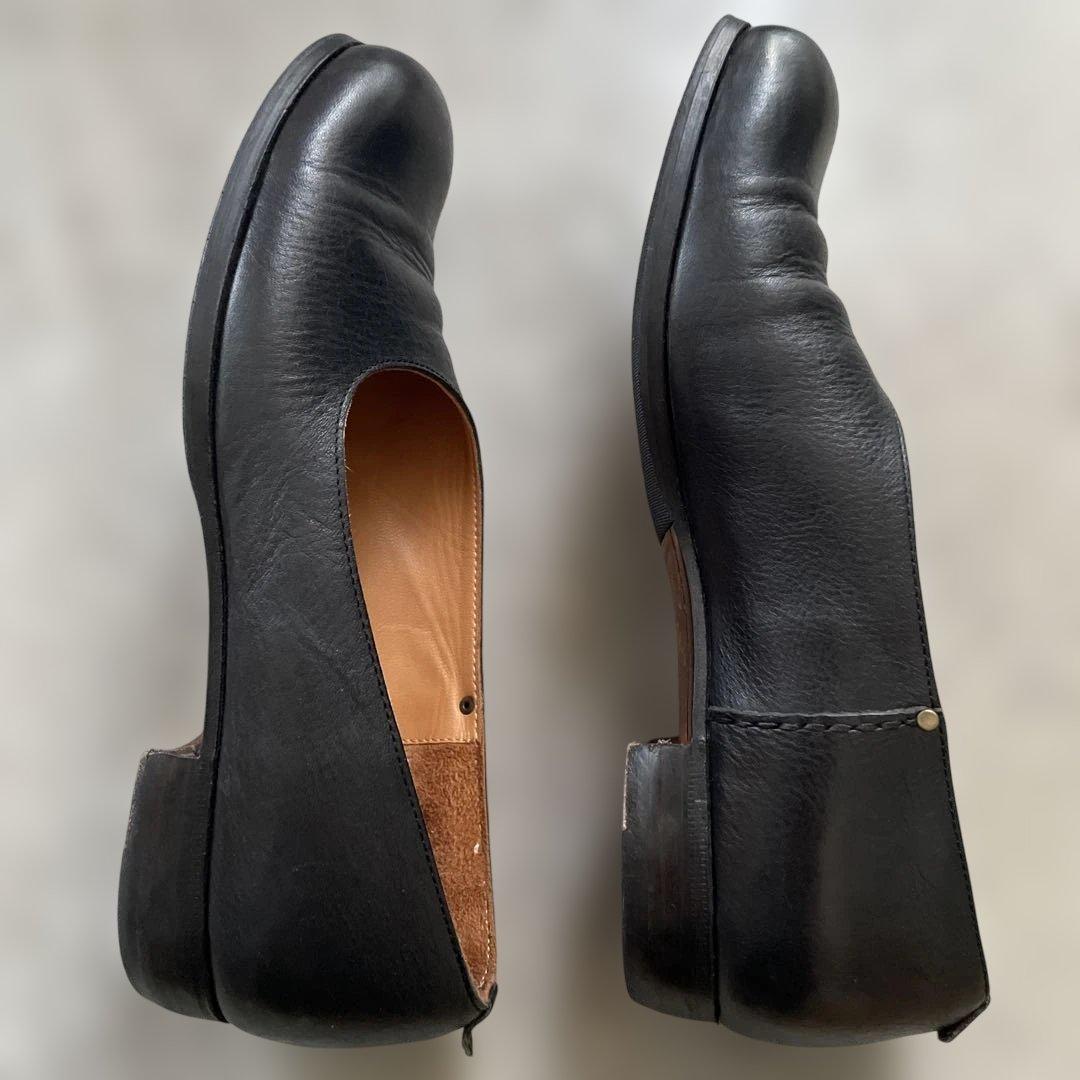 entoan ブラックレザー スリッポンシューズ