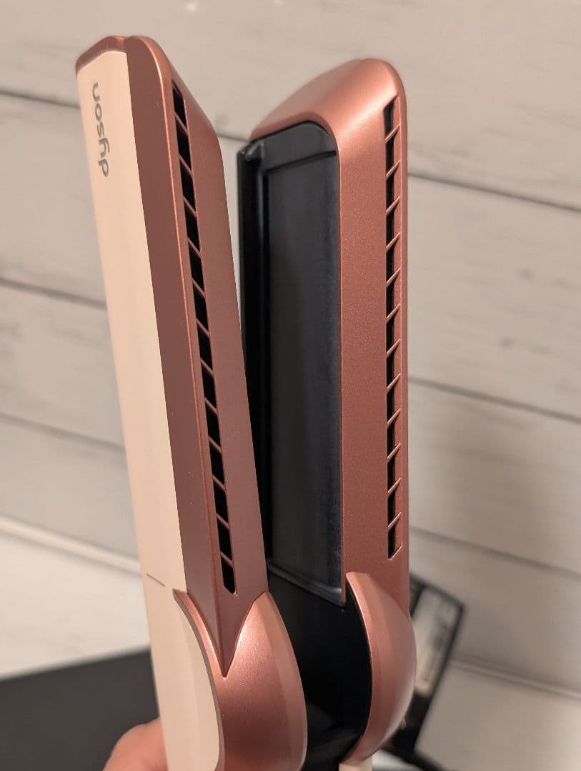 【美品】Dyson ドライヤー ストレイトナー