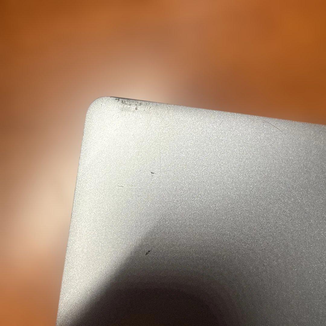 ①第11世代TigerLake Core i5 LATITUDE 5420