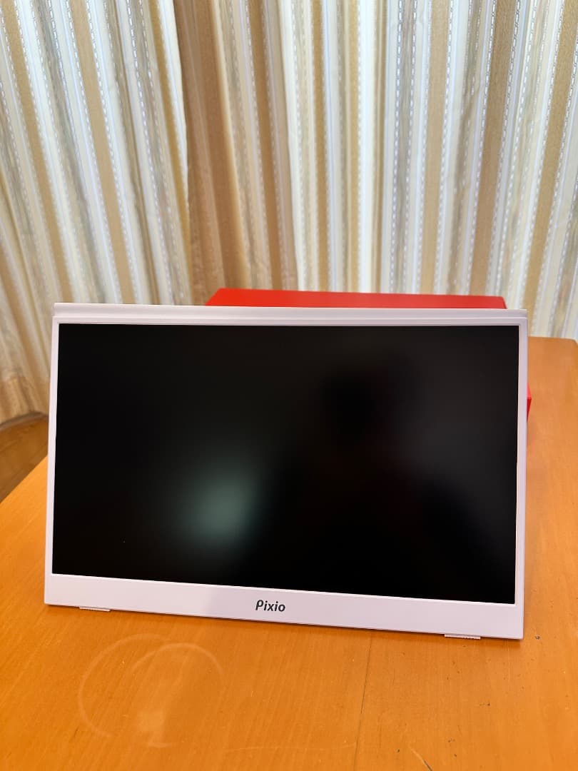 Pixio モニター 本体