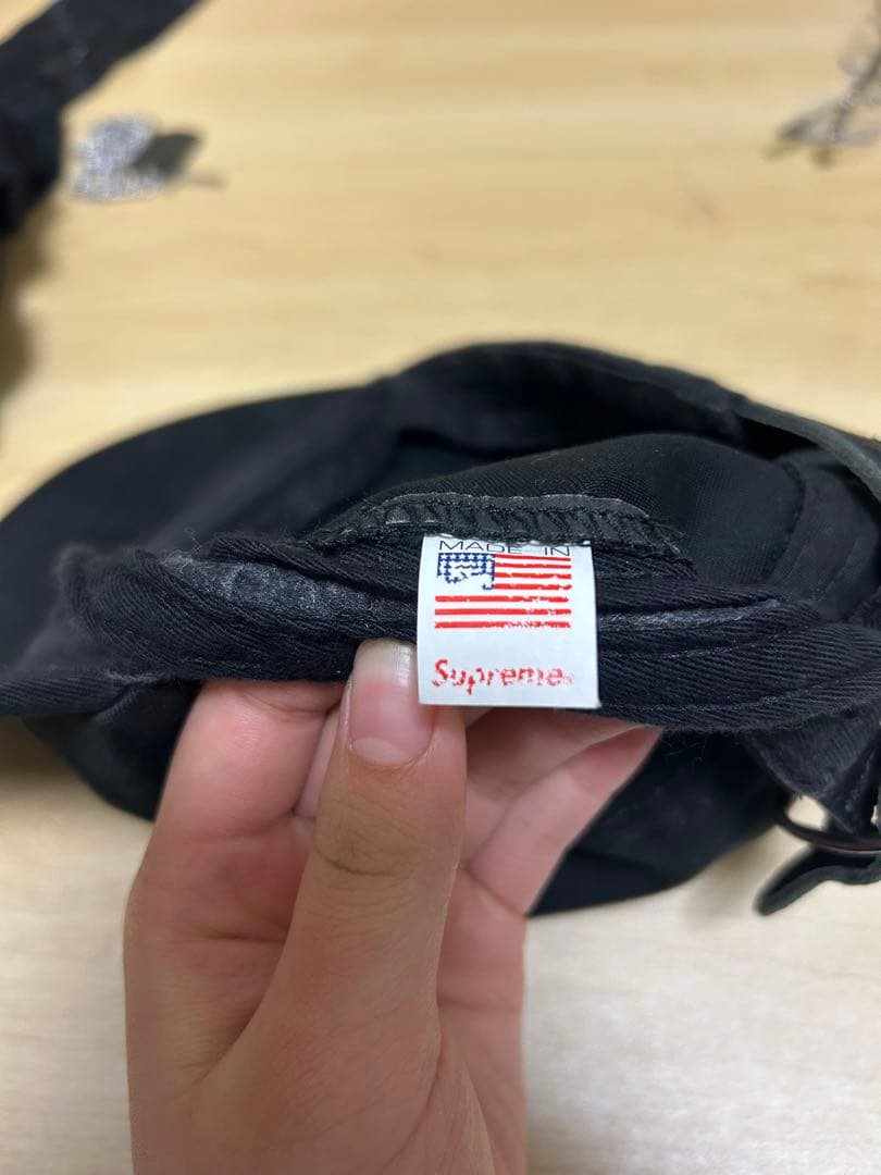 supreme キャップ　黒