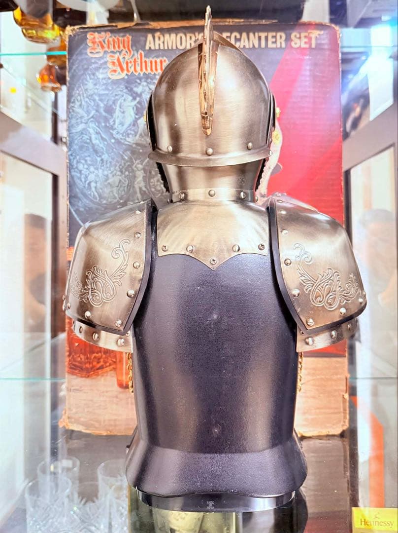 ニッカウイスキー 西洋甲冑 ボトルケース アンティーク