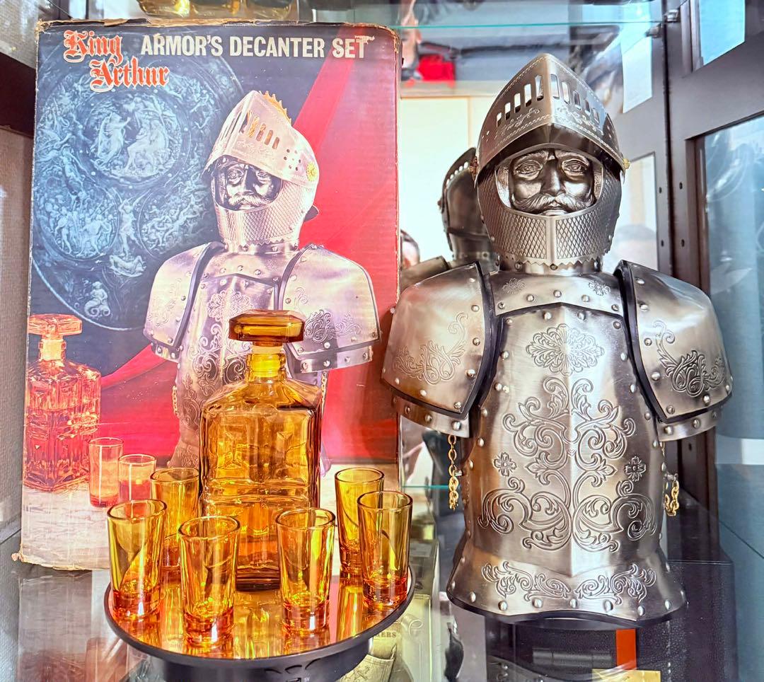 ニッカウイスキー 西洋甲冑 ボトルケース アンティーク