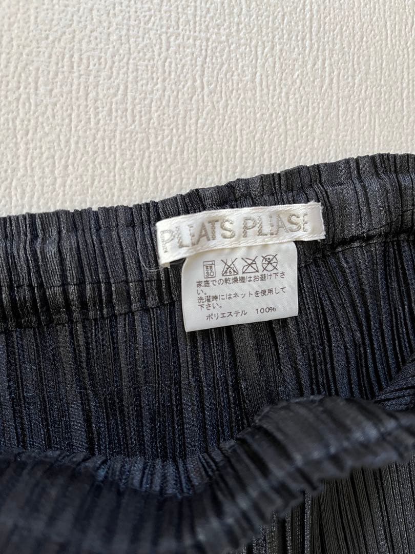 PLEATS PLEASE ブラック サイズ3 ポケット有