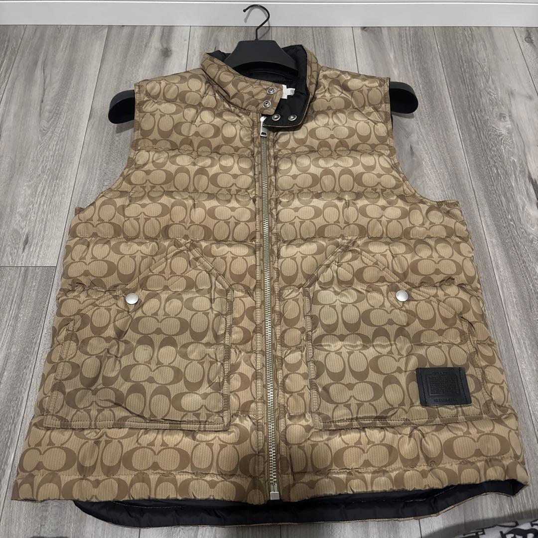 coach ダウンベスト