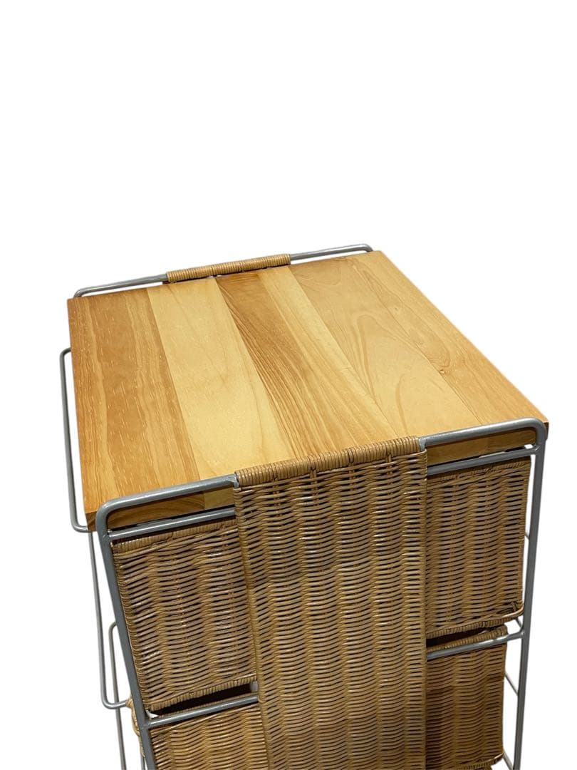 定価3万円ベルメゾン4段収納ラタンランドリーチェスト キャスター付きベージュ