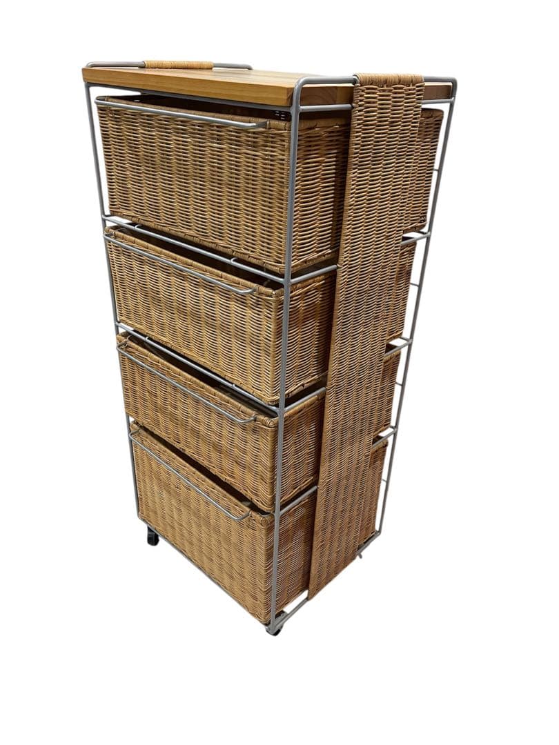 定価3万円ベルメゾン4段収納ラタンランドリーチェスト キャスター付きベージュ