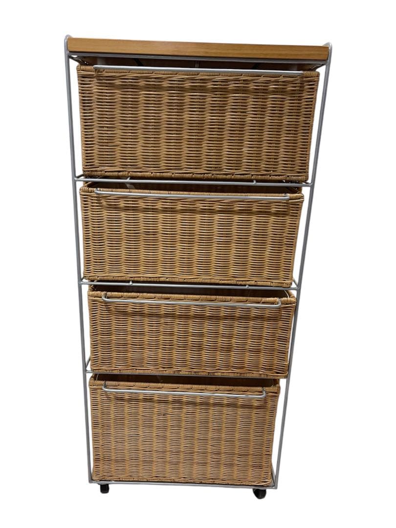 定価3万円ベルメゾン4段収納ラタンランドリーチェスト キャスター付きベージュ