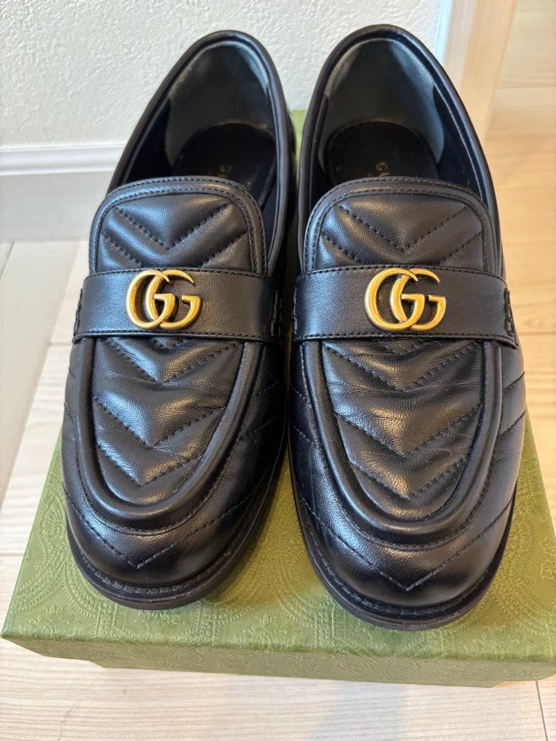 GUCCI ブラック キルティング　ローファー　37サイズ