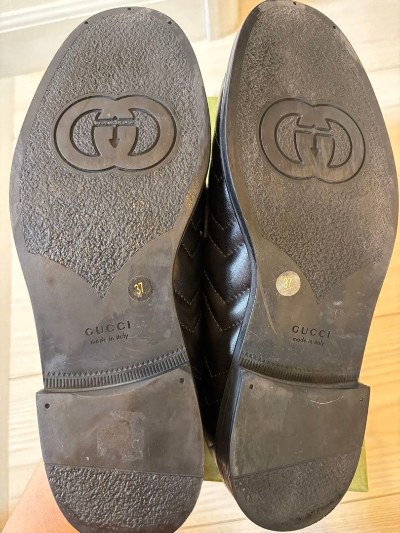 GUCCI ブラック キルティング　ローファー　37サイズ