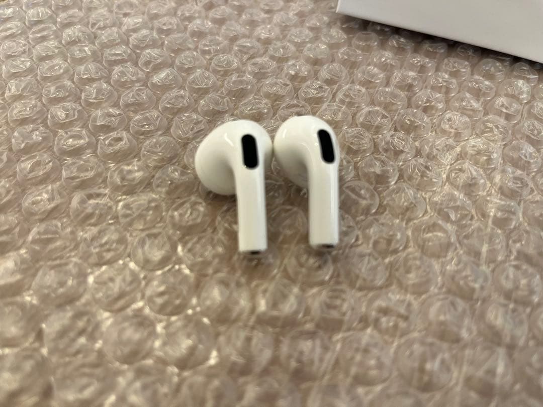 AirPods 第3世代　左耳通電不可