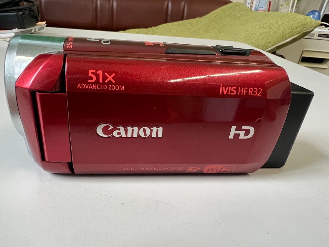 Canon IVIS HF R32 レッド バッテリー2個付き( 動作確認済)