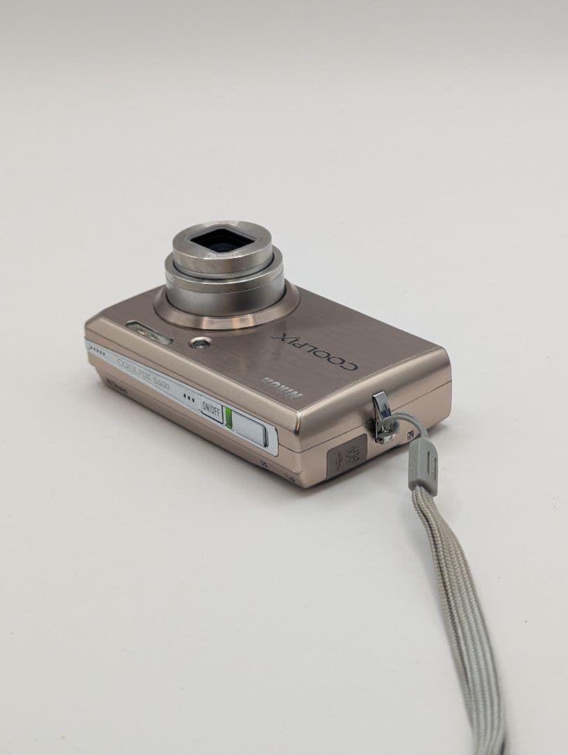 デジタルカメラ Nikon COOLPIX S600