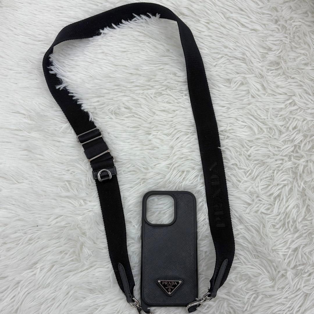 PRADA プラダ iPhoneケース 15pro ショルダー付 首掛け スマホ
