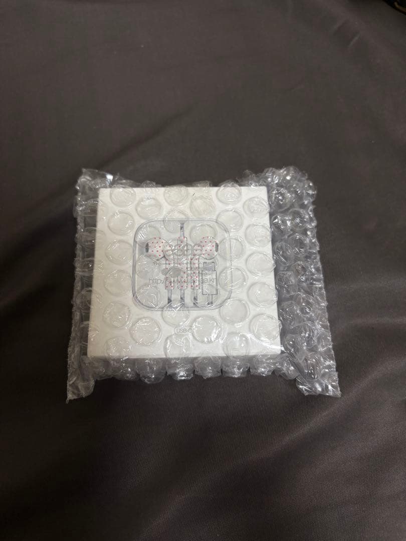 aeae 有線イヤホン ドット柄 ホワイト/レッド USB-C