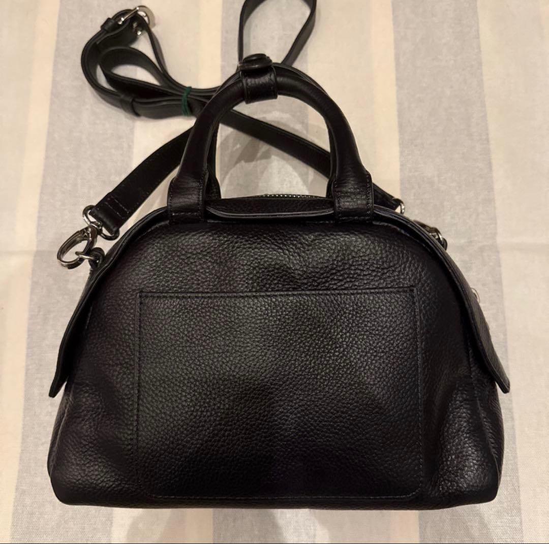 ear PAPILLONNERビッグタッセルボスト ン2wayバッグ ネイビー